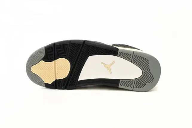 Craft Jordan 4 Medium Olive Air FB9927-200 0604